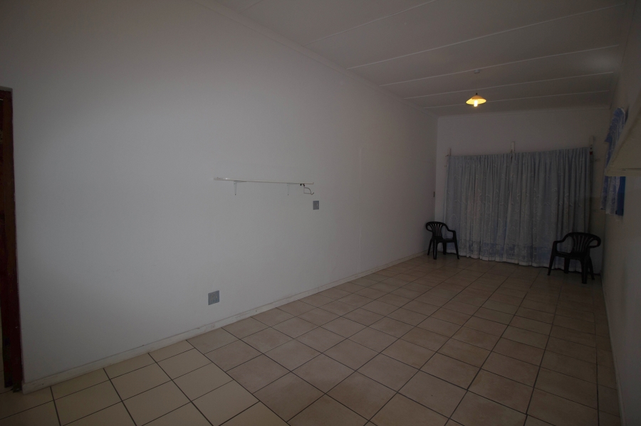 4 Bedroom Property for Sale in Gansbaai Central Western Cape